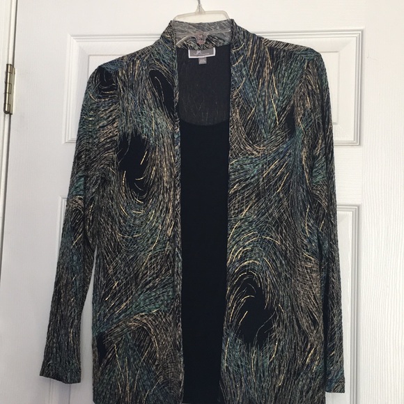 Women’s top - Picture 1 of 4